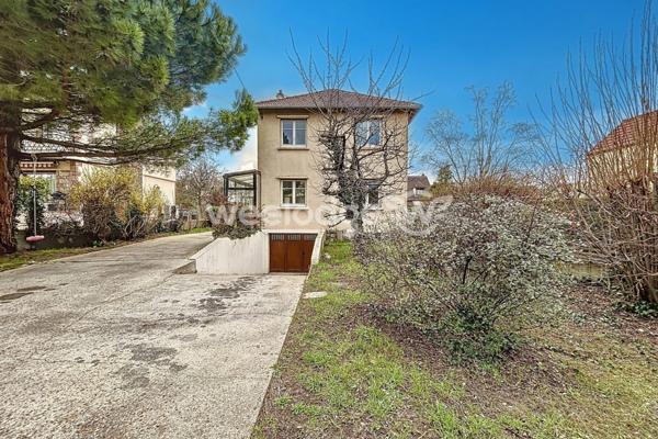 Maison à vendre 7 pièces de 153 m² à Éragny