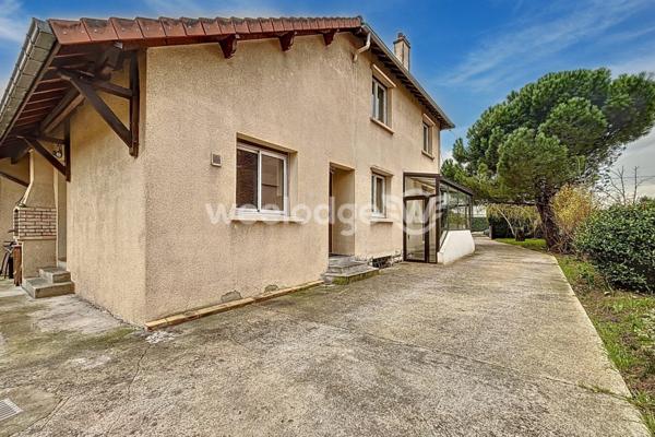 Maison à vendre 7 pièces de 153 m² à Éragny