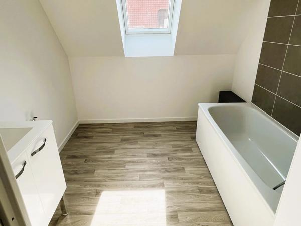 Location Maison 4 pièces 86 m2 à Saint-Saulve