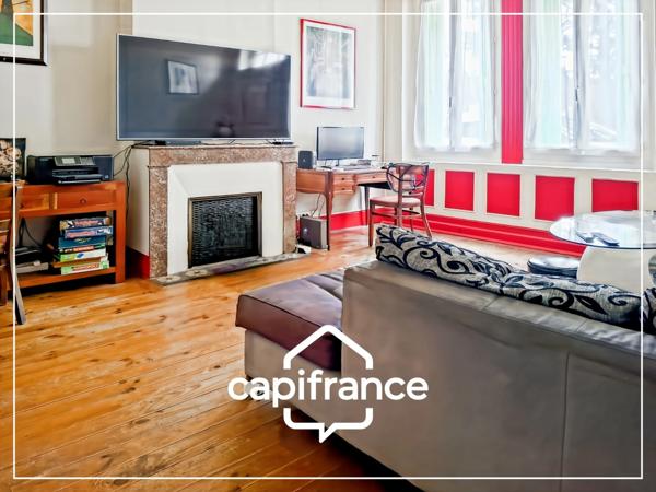 Maison en pierre 200m² avec piscine et grand jardin, 3 chambres à Malause