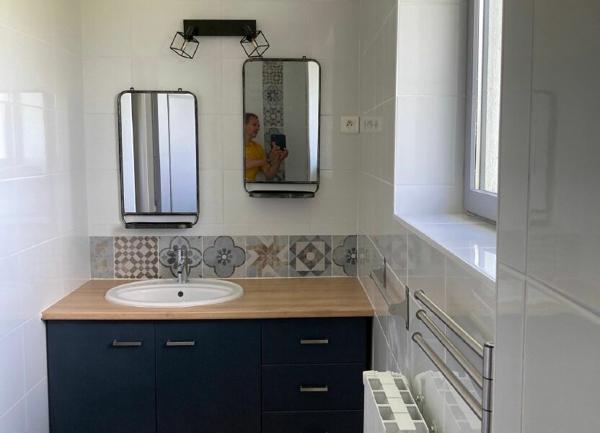 Maison à louer    4 pièces •  Lacropte