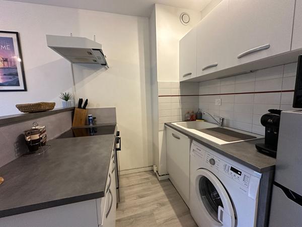 À louer - Superbe T2 meublé avec vue sur le Canal de Rompsay à LA ROCHELLE