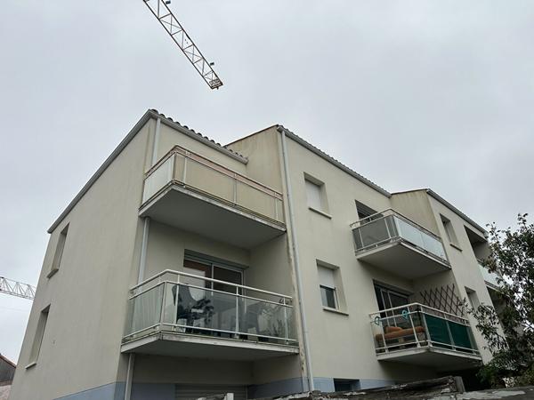 À louer - Superbe T2 meublé avec vue sur le Canal de Rompsay à LA ROCHELLE