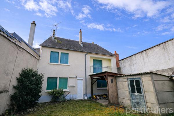 Vente Maison125 m² - 6 Pièces - LIGNIERES (18160)