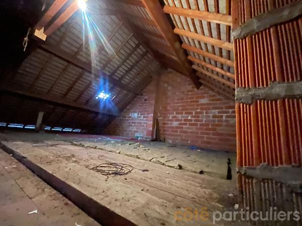 Vente
                Maison125 m² - 6 Pièces -
                    LIGNIERES (18160)