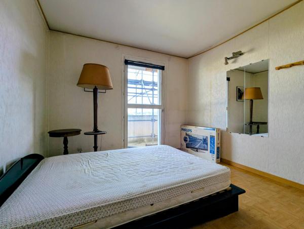 Appartement avec grand balcon et ravalement payé