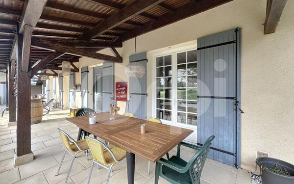 Maison à vendre    5 pièces •  Cours-de-Pile