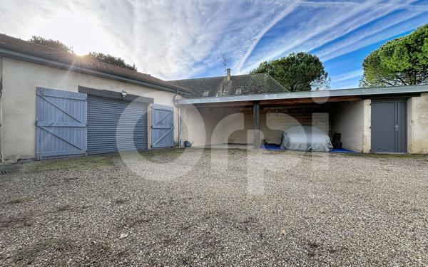 Maison à vendre    5 pièces •  Cours-de-Pile