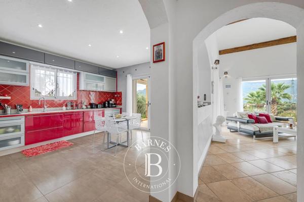 Colomars, Villa  332 m² à vendre