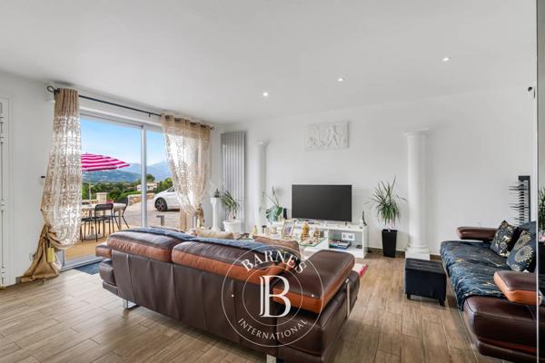 Colomars, Villa  332 m² à vendre