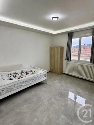 Appartement à vendre  4 pièces - 77,24 m 2   PONTARLIER  - 25