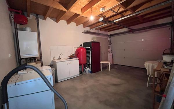 Maison à vendre    6 pièces • 182 m2 Saint-Denis-en-Val