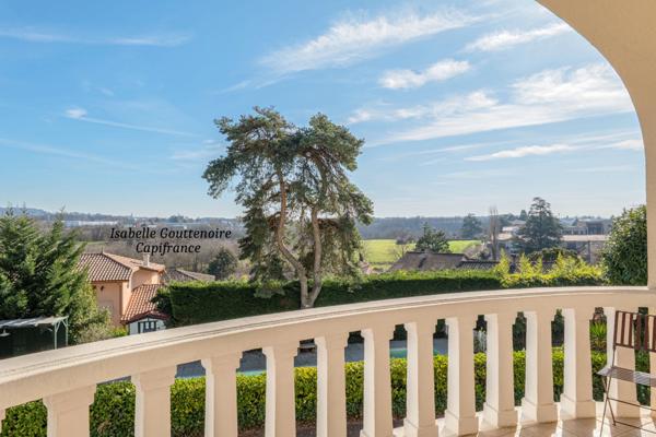 Maison Art Déco au coeur de Dardilly