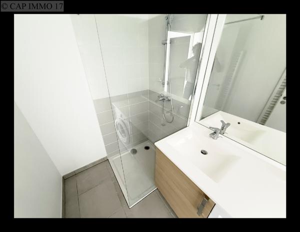 Appartement de 44,2 m² en vente à LA ROCHELLE