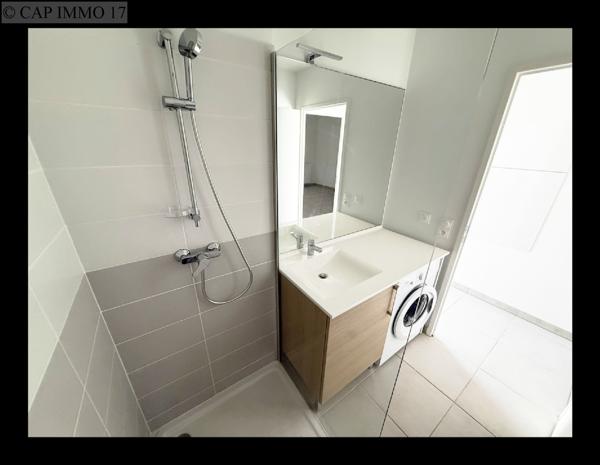 Appartement de 44,2 m² en vente à LA ROCHELLE