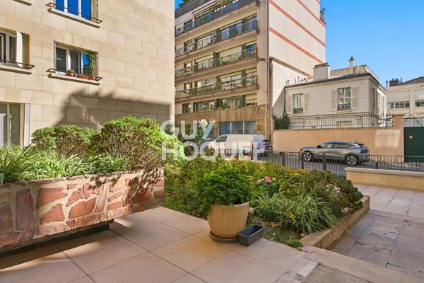 Appartement à vendre de 3 pièces de 63 m² 75017 EPINETTES