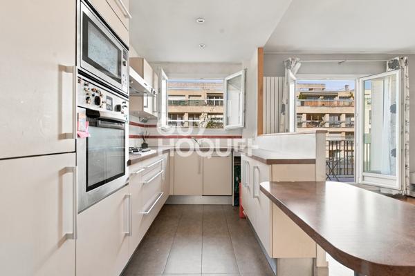 Appartement à vendre de 3 pièces de 63 m² 75017 EPINETTES