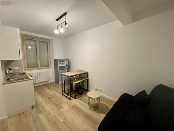 Studio à louer à Rennes en Ille-et-Vilaine (35000), ref : LG/64   
Sacrés Coeurs