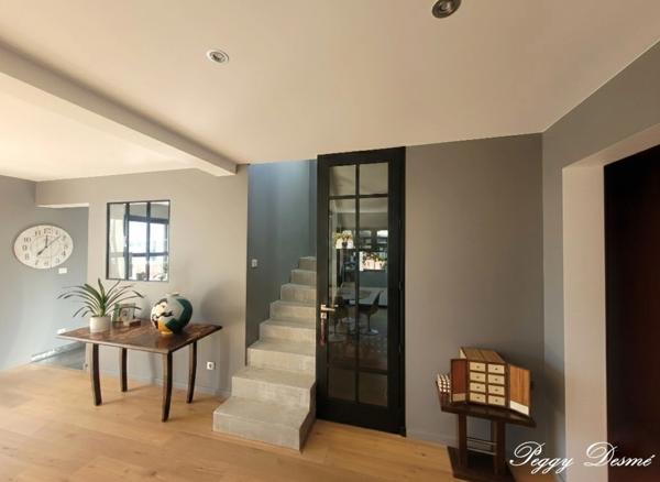 Maison à vendre 6 pièces L'HOUMEAU (17) - 173 m2 - Parcelle de 1100 m2 - 4 chambres, 1 bureau - Piscine chauffée - Double garage