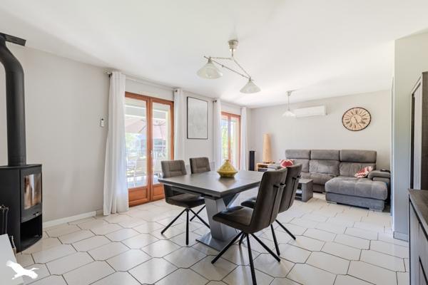 Maison à vendre 293 216 € Saint-Loubès 4 p 82 m² DPE C