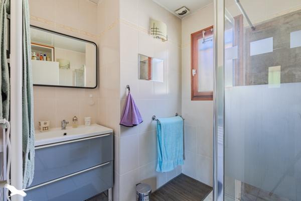 Maison à vendre 293 216 € Saint-Loubès 4 p 82 m² DPE C