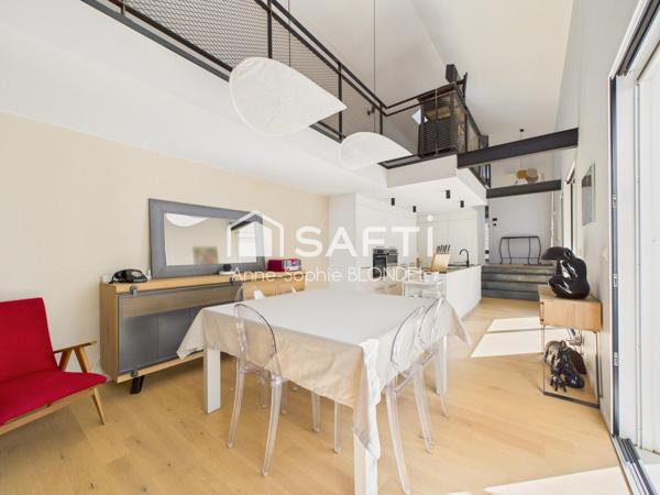 LE BOUSCAT Maison 4 chambres, terrasse, piscine et parking