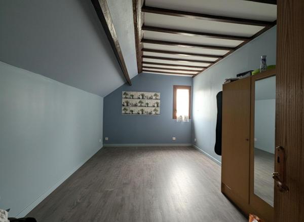 “LA FAMILIALE” – Maison 6 pièces sur sous-sol total avec grand terrain sans vis-à-vis à Gournay-en-Bray