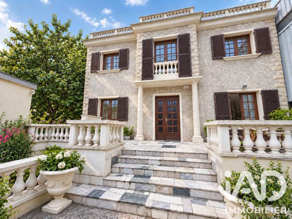 Maison à vendre 6 pièces 136,09 m² Aubervilliers