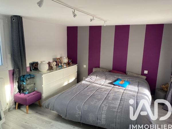 Maison à vendre 6 pièces 150 m² Neuville-aux-Bois