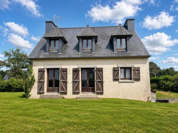 Maison à PLEUMEUR-BODOU, 22560 - 7 pièces 104m²