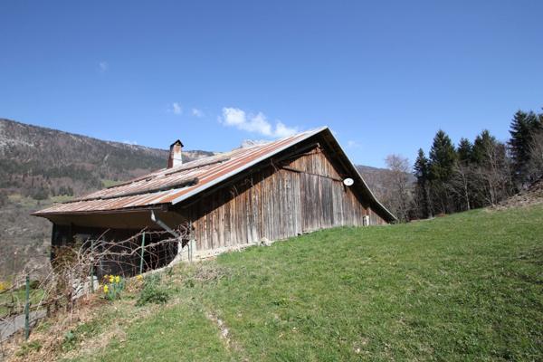 À Vendre : Ancien Corps de Ferme à Rénover -secteur recherché de Thônes (74)