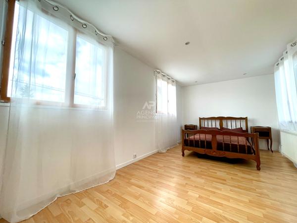 Maison Conflans Sainte Honorine 7 pièce(s) 130 m2 499 000 € **  - Référence  8066