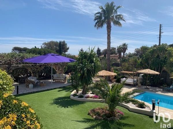 Hôtel 3* à vendre 2 364 m² Les-Issambres