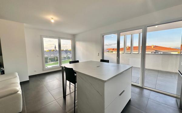 Appartement à vendre    2 pièces • 49 m2 Seynod