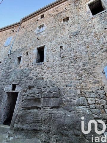 Maison de village 4 pièces de 95 m² à Laurac-en-Vivarais (07110)