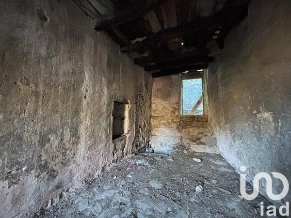 Maison de village 4 pièces de 95 m² à Laurac-en-Vivarais (07110)