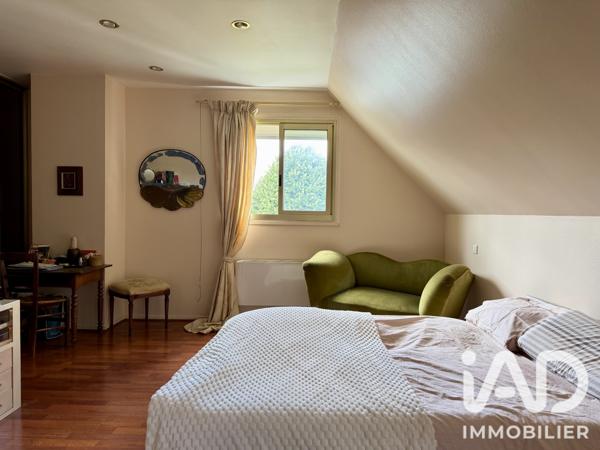 Maison à vendre 5 pièces 140 m² Le Mesnil-Esnard