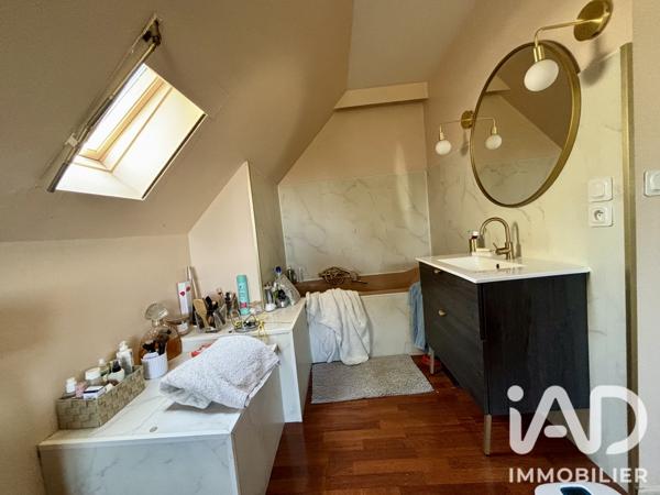 Maison à vendre 5 pièces 140 m² Le Mesnil-Esnard