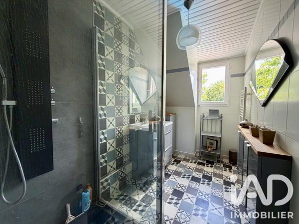 Maison à vendre 5 pièces 140 m² Le Mesnil-Esnard