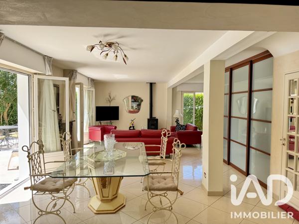 Maison à vendre 5 pièces 140 m² Le Mesnil-Esnard