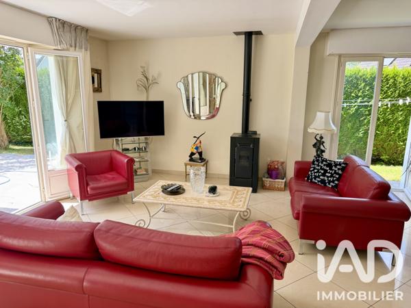 Maison à vendre 5 pièces 140 m² Le Mesnil-Esnard