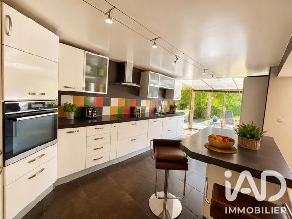 Maison à vendre 5 pièces 140 m² Le Mesnil-Esnard
