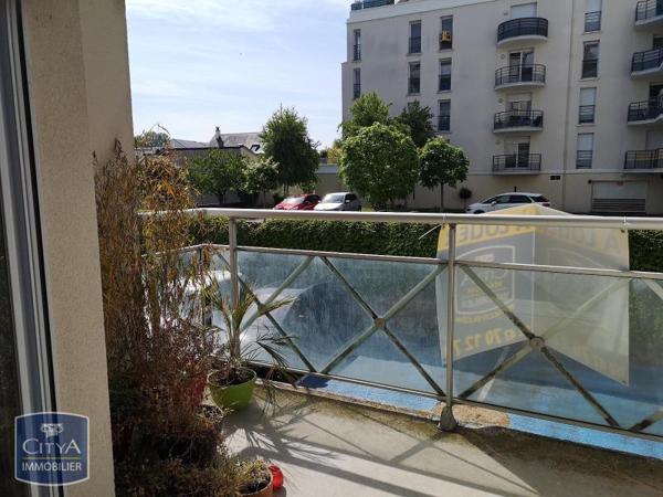 Appartement à louer 1 pièce 29.7m²