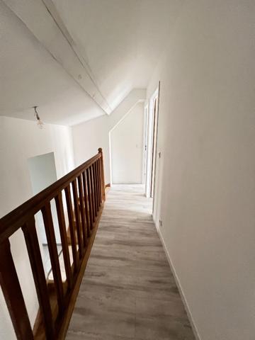 NOAILLES Maison SEJOUR, CUISINE, 4 CHAMBRES, GARAGE, DEPENDANCE, JARDIN