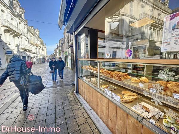 Commerce à vendre 8 pièces de 100 m²