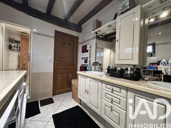 Maison à vendre 6 pièces 169,59 m² Aÿ-Champagne