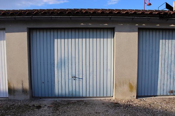 Parking / box La Couronne 15.74 m2
