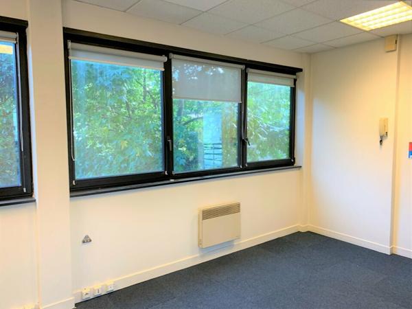 SAINT AVERTIN BUREAUX A LOUER 57 M²