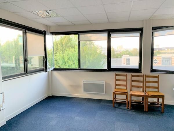 SAINT AVERTIN BUREAUX A LOUER 57 M²