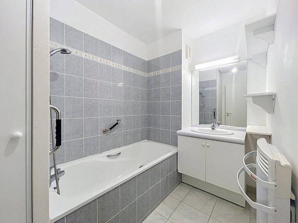Appartement 2 pièces                                        - 44600 Saint-Nazaire - Centre Réf : 130240
